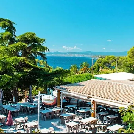 Mobil 8 Personnes L Ile D Or Raphael *