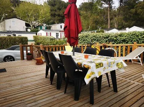 Кемпінг Mobil 8 Personnes L Ile D Or Raphael Сен-Рафаель