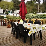 Campsite Mobil 8 Personnes L Ile D Or Raphael Saint-Raphael (Var)