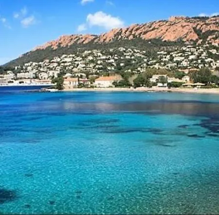 Mobil 8 Personnes L Ile D Or Raphael