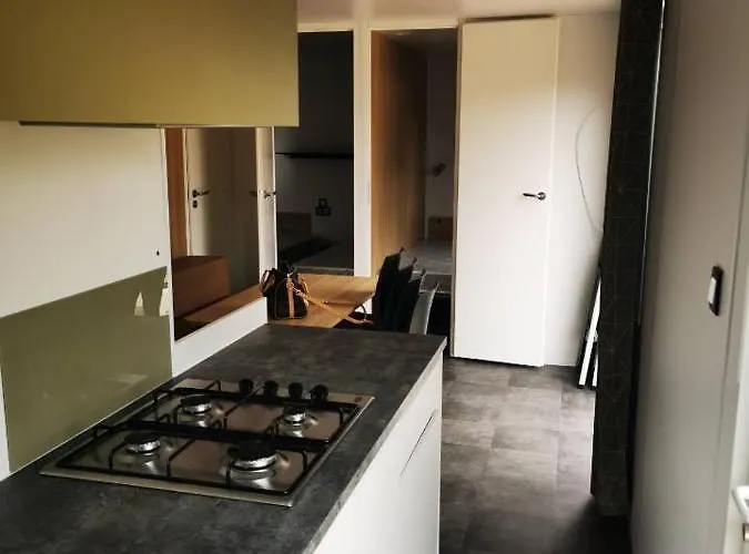 Camping Mobil 8 Personnes L Ile D Or Raphael Saint-Raphaël