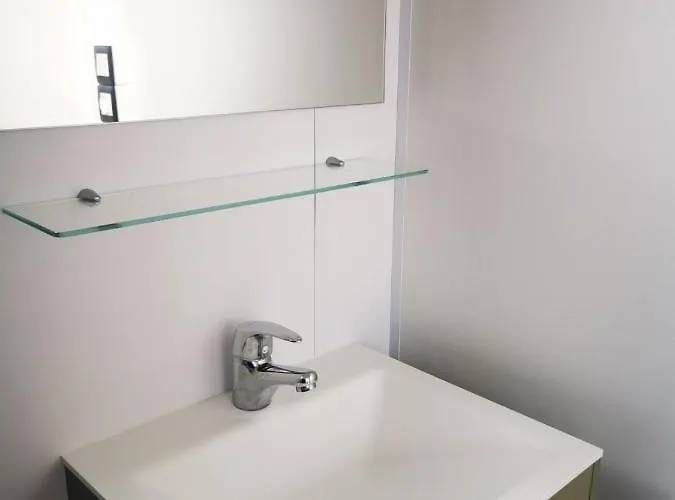 Mobil 8 Personnes L Ile D Or Raphael مكان تخييم Saint-Raphaël