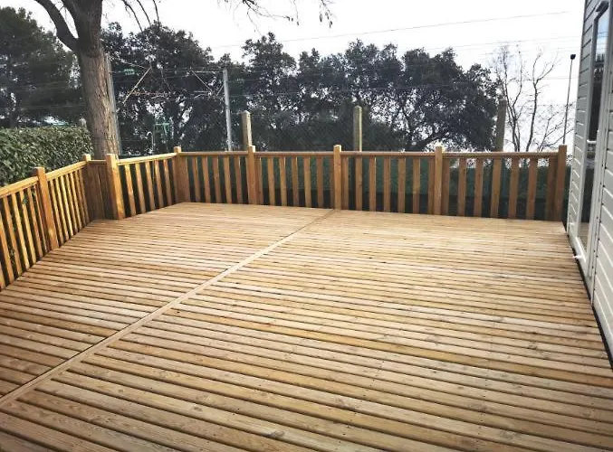 Mobil 8 Personnes L Ile D Or Raphael