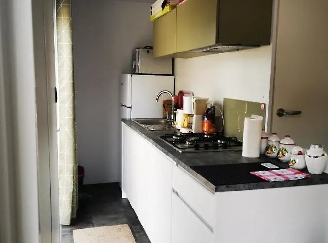 Camping Mobil 8 Personnes L Ile D Or Raphael