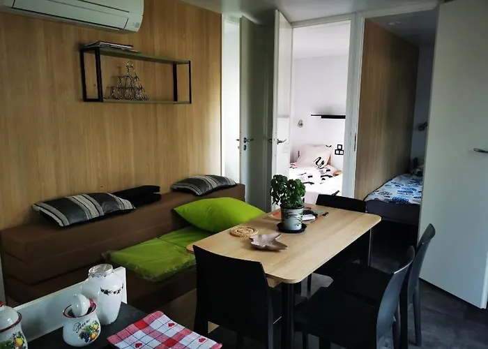 Mobil 8 Personnes L Ile D Or Raphael Camping